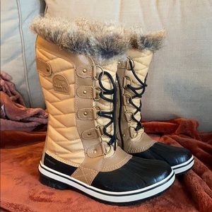 Sorel Tofino II Boots